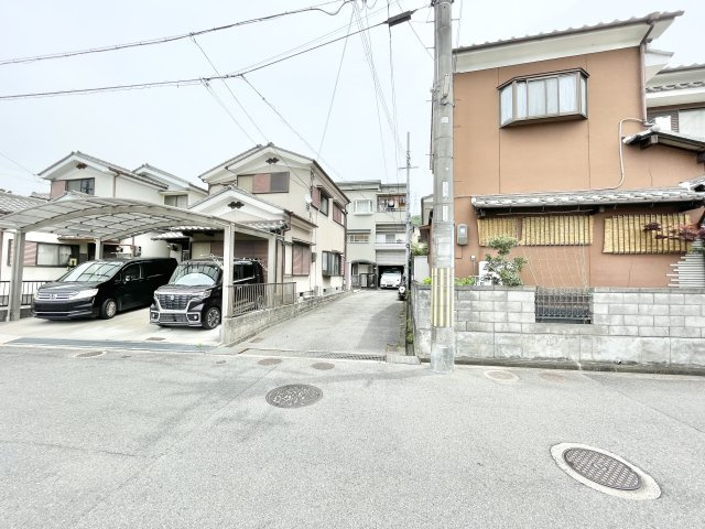 前面道路は約6.9ｍ
