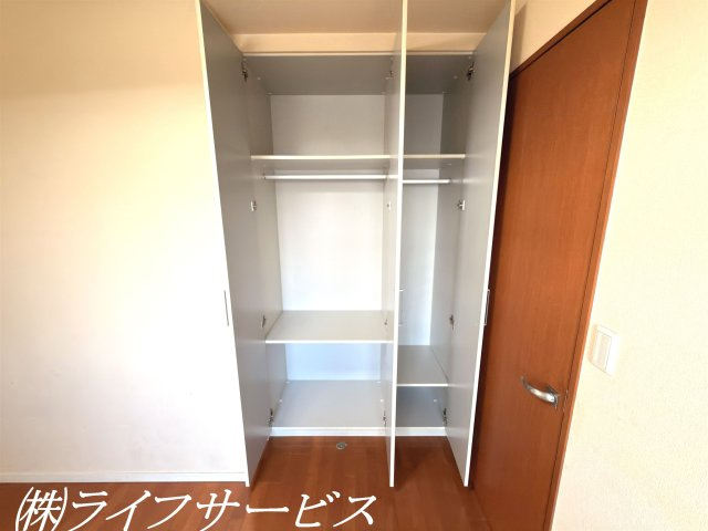 洋室5.0帖／クローゼット有