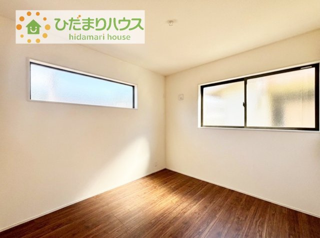 窓が多く、明るい空間を演出してくれます(*^^*)