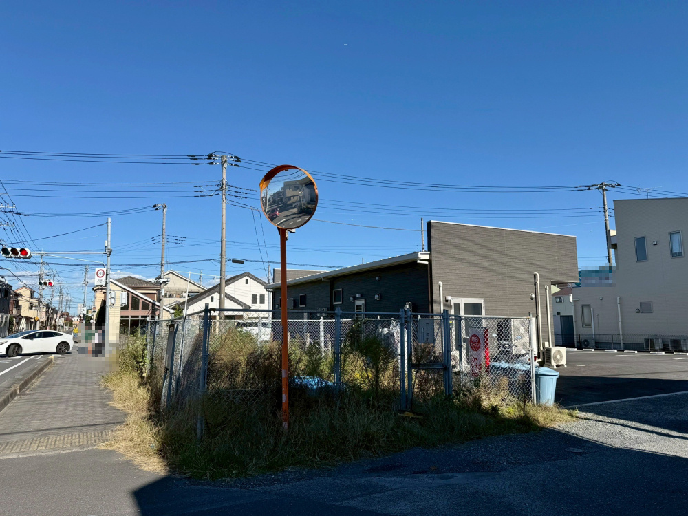 敷地約41坪！東西北の三方角地で陽当り良好・開放感のある立地です！自由設計対応で、ご家族の理想に合わせたプランをご提案します！お気軽にお問い合わせください！