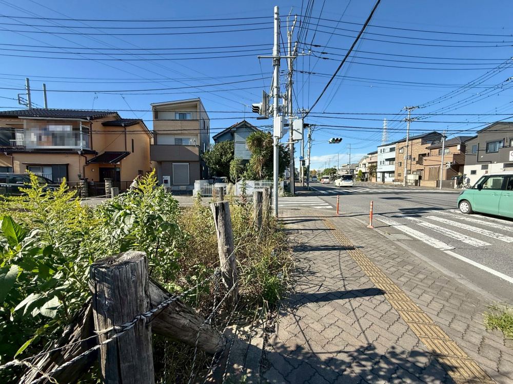 敷地約41坪！東西北の三方角地で陽当り良好・開放感のある立地です！自由設計対応で、ご家族の理想に合わせたプランをご提案します！お気軽にお問い合わせください！