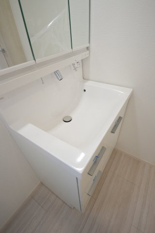 同仕様写真（内観）