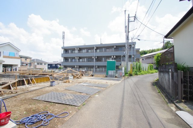 令和8年6月12日撮影　建築中
