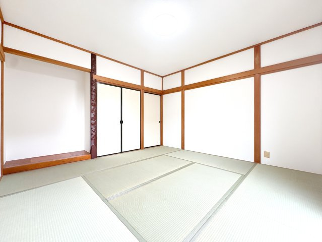 1F和室の別角度になります♪