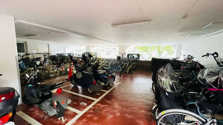 駐輪場