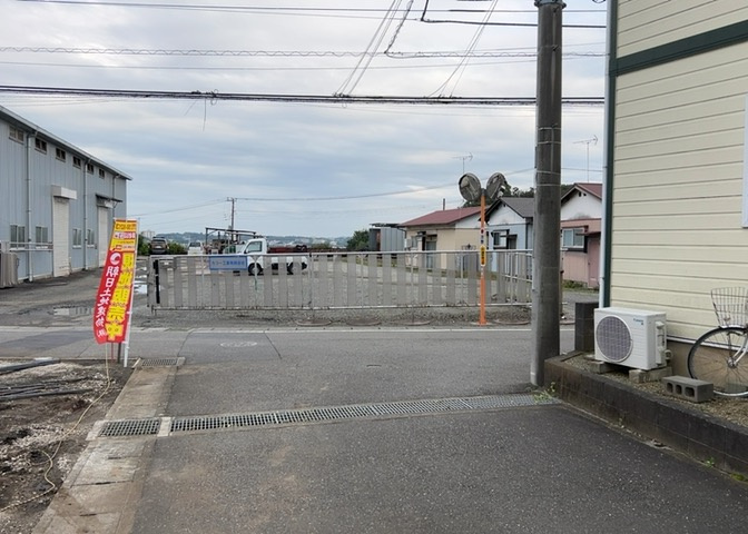 土地の地勢が高台の場合、景色を綺麗にみることができ、景色にこだわってお家探ししている方におすすめです！また平坦地よりも風通しがいいというメリットがあります。デメリットもあるので是非現地でご確認下さい。