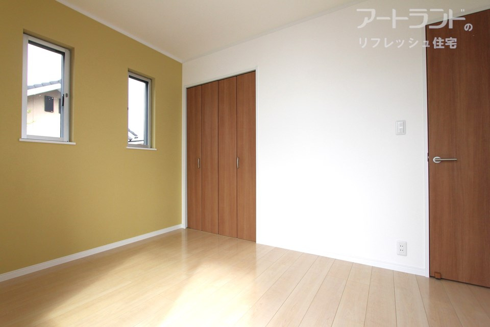 【2階洋室4.7帖】南向きで明るく、育ち盛りのお子さま部屋におすすめ♪