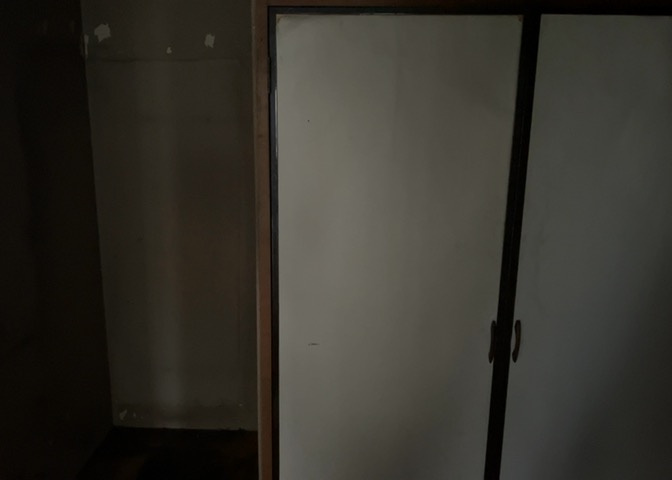 デザイン性を重視しすぎて収納が少なかった！なんてことにならないため、事前に現地で収納の数を確認しておくことをお勧めします。クローゼット以外にも床下収納や屋根裏収納、パントリーなどもチェックしましょう。