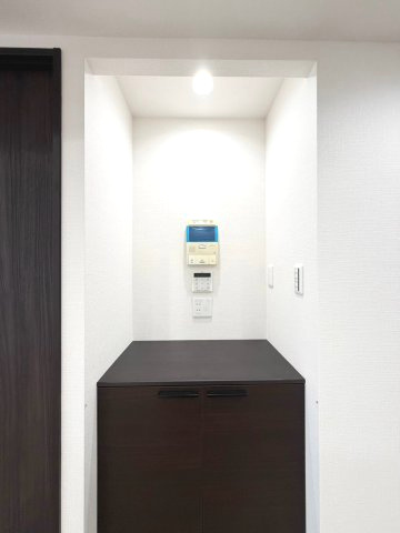 急な来客でも室内から顔が確認できると安心です