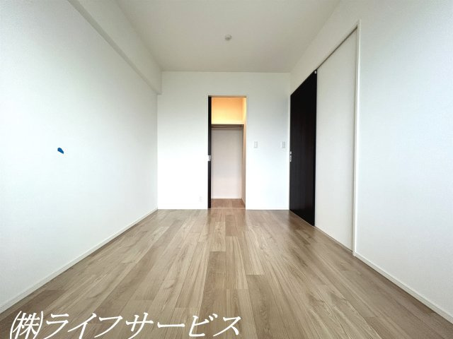洋室6.4帖／ウォークインクローゼットあり！