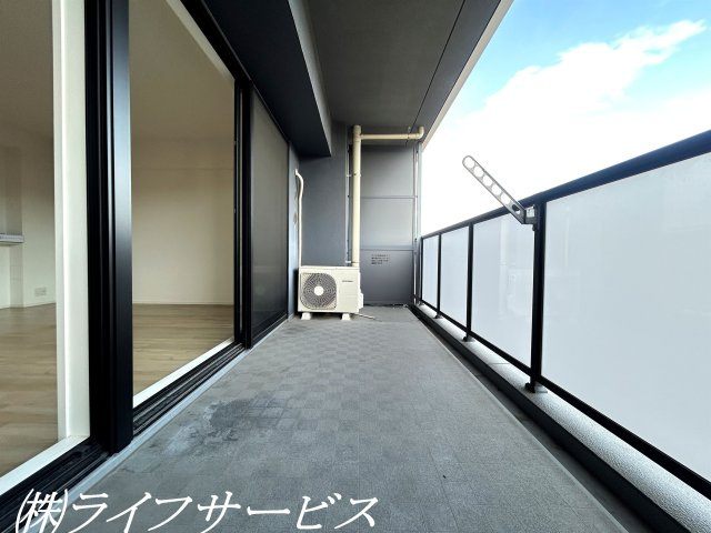 バルコニー／東南向きにつき陽当り良好！スロップシンクあり！