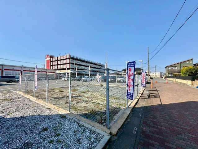 東武スカイツリーライン「新越谷」駅徒歩約15分・JR武蔵野線「南越谷」駅徒歩約17分、交通アクセス良好です！