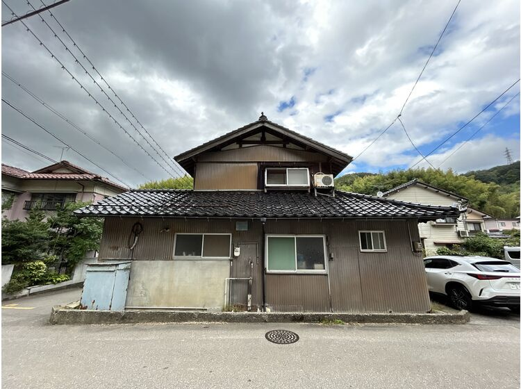 現地