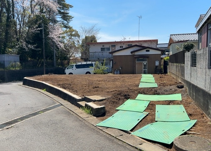 土地探しをしていると都市計画区域という言葉を目にすると思います。法律によって、都道府県知事や国土交通大臣が指定するエリアのことを指しており、都市計画区域は市街化区域と市街化調整区域に分けられています。
