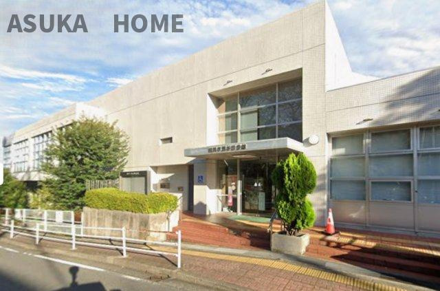 横浜市瀬谷図書館まで650ｍでございます。