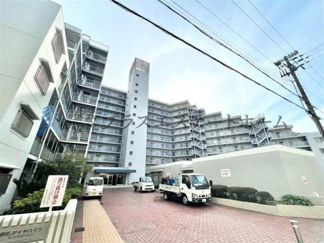 忙しい朝も安心のエレベーター2台完備♪