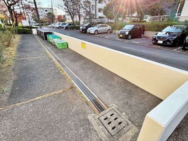 綺麗に整理されたゴミ置場