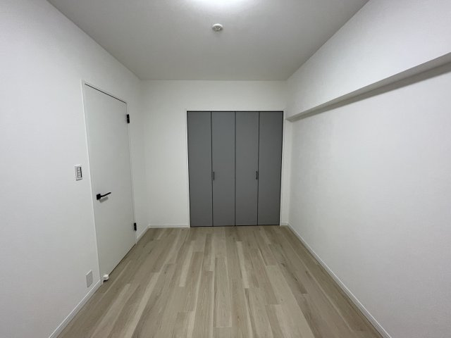 ゆったりした洋室です