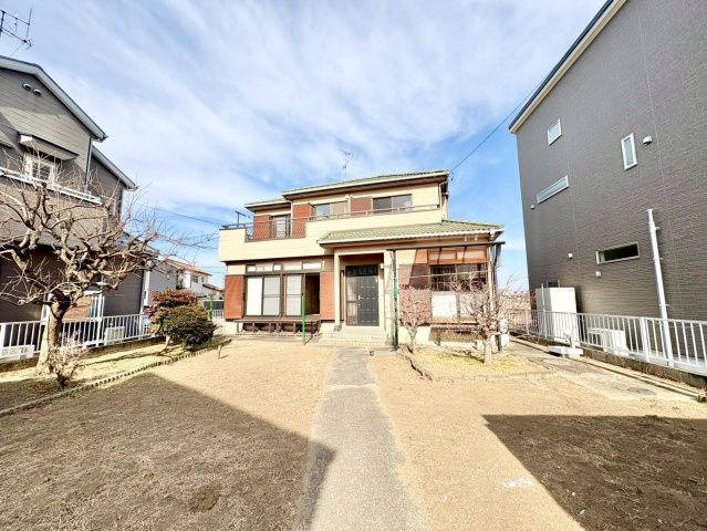 暮らしにゆとりをもたらすお庭スペース。家庭菜園やガーデニングも楽しめます。