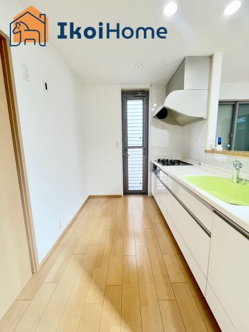 【ホームページに現地動画掲載中】●年中無休：当日予約可●オープンタイプのキッチン。開放的で明るいです
