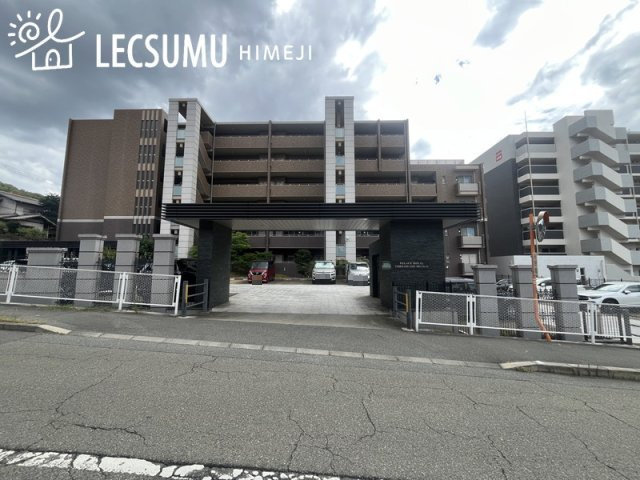 外観：328000669114