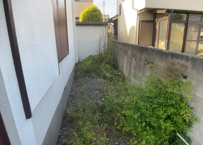 隣家の土地はどうなっているのか、生活利便施設が近くにあるのか、学校まで近いかなど、お客様のライフスタイルにあわせたイメージが重要です。また、近くにあると困る施設が近くにないかも確認するといいでしょう。