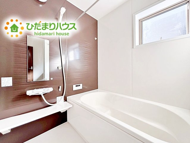 大人が足を伸ばしても十分な広さ！一人でゆっくりくつろぐ時間も大切です！