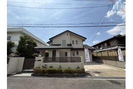 枚方市山之上西町　中古一戸建ての外観