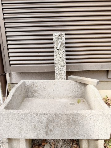 外での水撒きなどに便利！