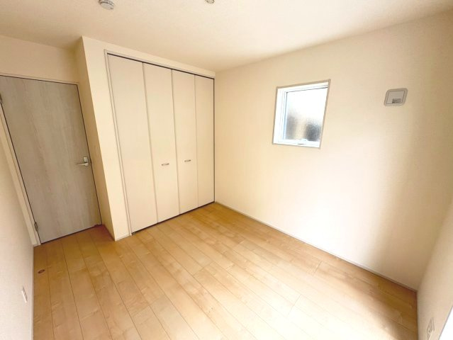 全居室収納付きで、お部屋がすっきり片付きます。