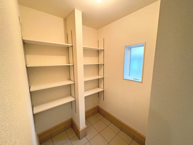 全居室収納付きで、お部屋がすっきり片付きます。