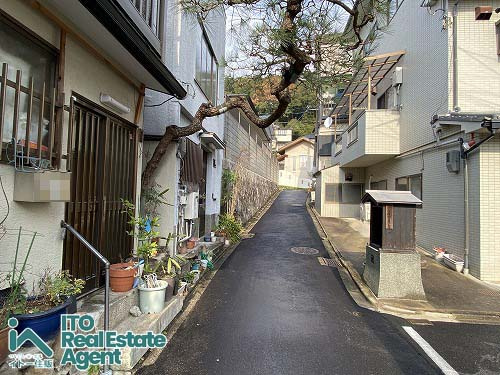 前面道路含む現地写真