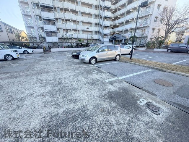 敷地内駐車場あり（要空き・料金確認）
