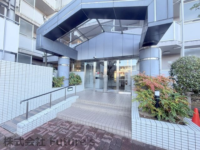 マンションエントランス