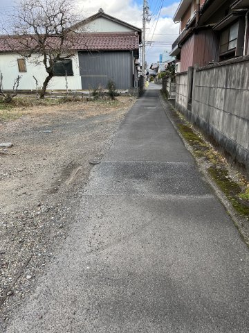 南側　西から撮影