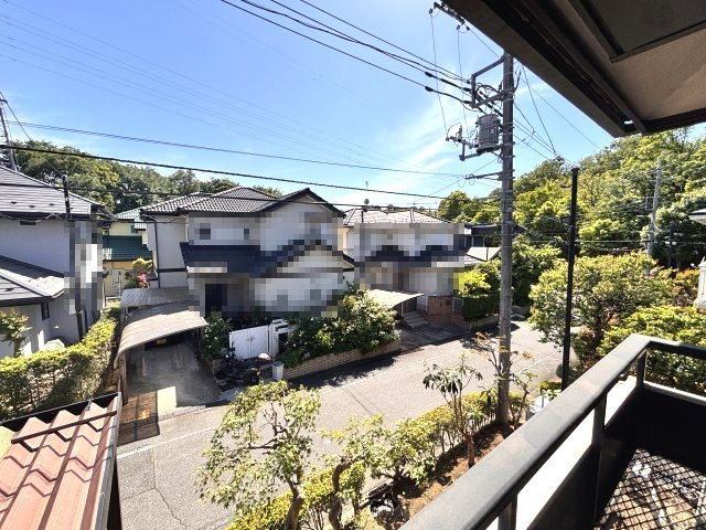緑が多い住環境で落ち着いた分譲地（四季の丘）