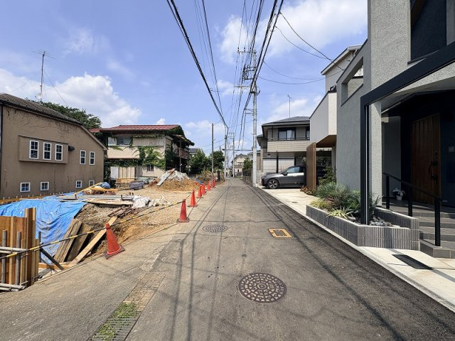 スーパーまで徒歩5分！毎日のお買い物もラクラクの距離。