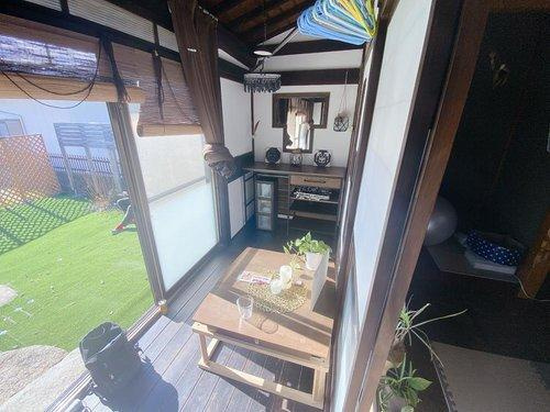 風情のある縁側でのんびりお昼寝タイム