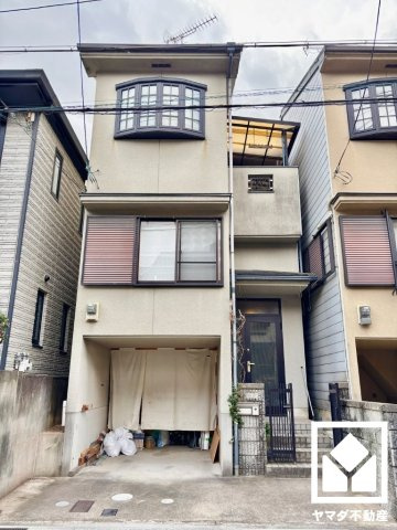 外観：326000235018