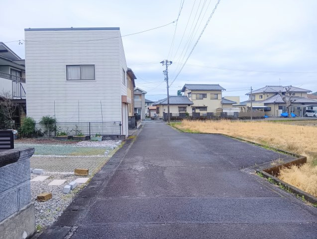 間口が11.2ｍあるので駐車が楽ちんです！