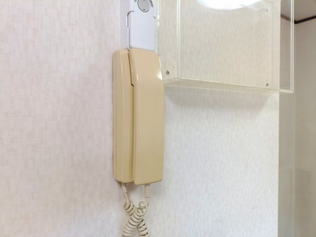 【インターフォン】