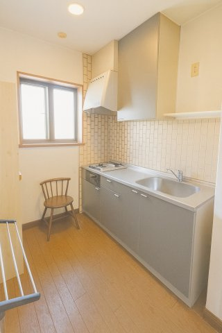 キッチンに窓あり換気良好〇