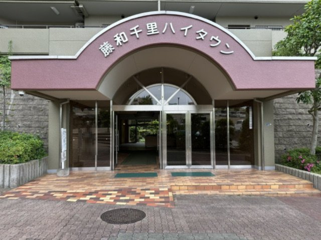 大阪モノレール線と北大阪急行電鉄の2沿線利用可！敷地内駐車場有り。空き状況・月額使用料は都度お気軽にお問合せください。