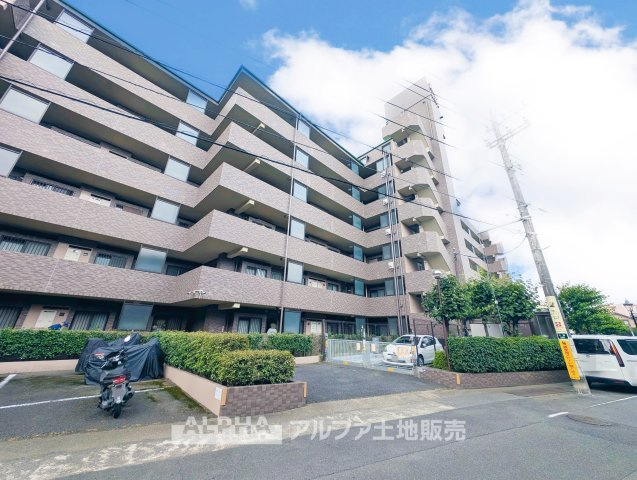【Morning　Light】◆朝の光から始まる暮らし◆　やわらかな光が差し込む住まい。ここで迎える朝が、慌ただしい日常に少しの余裕と穏やかな時間を届けてくれる。