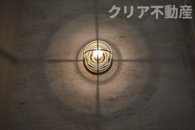 おしゃれな各種照明器具が雰囲気を演出します
