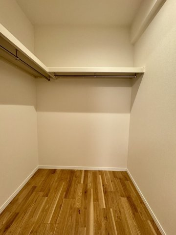 家族の荷物もすっきり収まる。お部屋が広がるウォークインクローゼット付