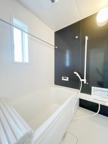 浴室乾燥機付きのバスルーム！