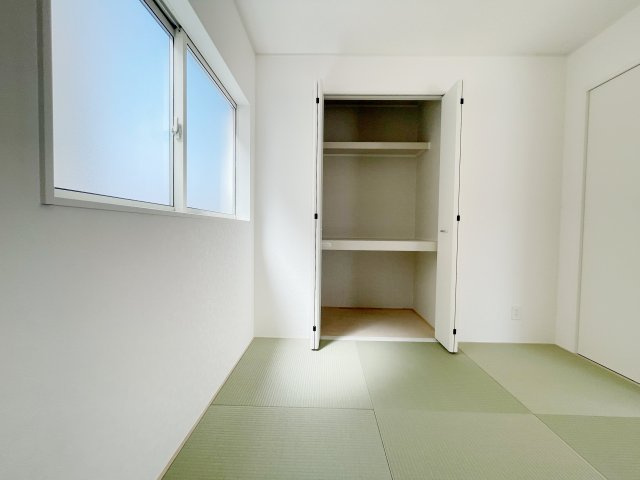 押入れ収納も充実◎