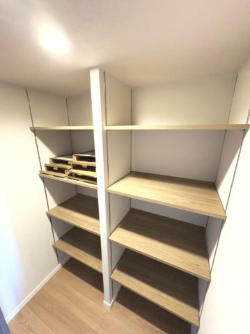 ちょっとした収納スペースも充実しています。