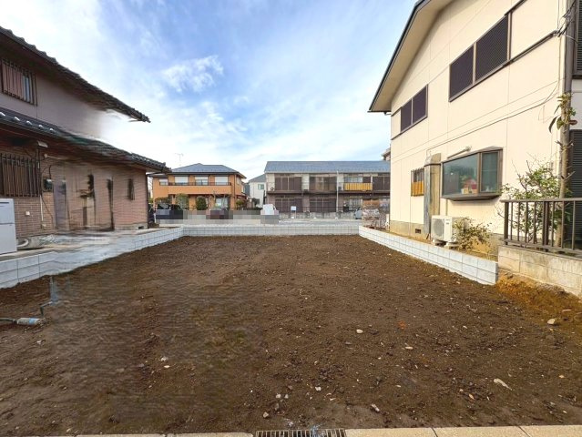 外観：311002304877